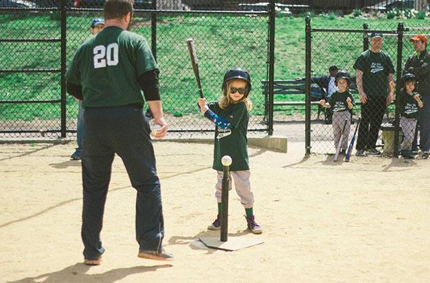 How To Teach A Kid To Throw A Baseball?