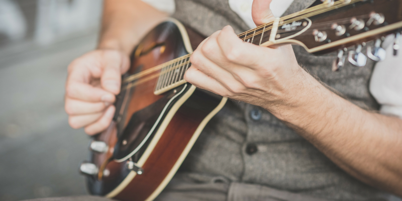 How To Learn To Play Mandolin For Beginners